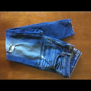 American Eagle Torn Jeggings
